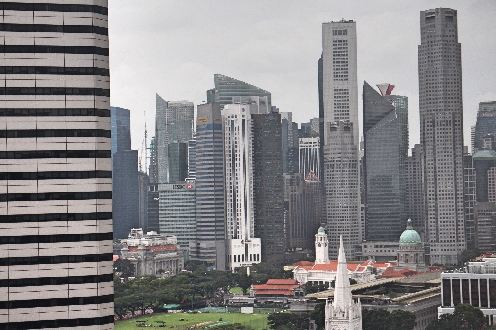3-outside-viewSingapore_Carlton_hotel_5star15.jpg