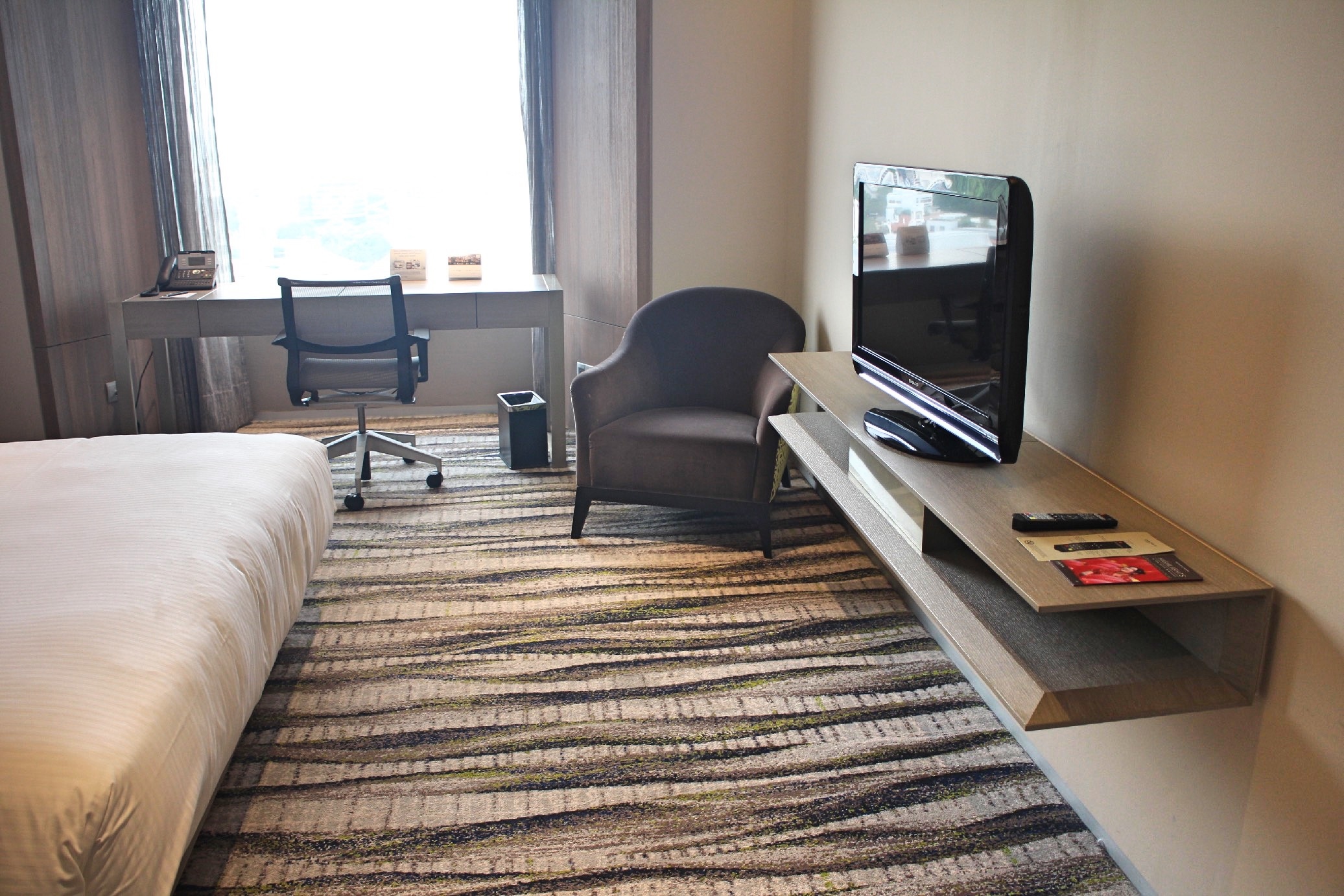 12-window-Singapore_Carlton_hotel_5star10.jpg