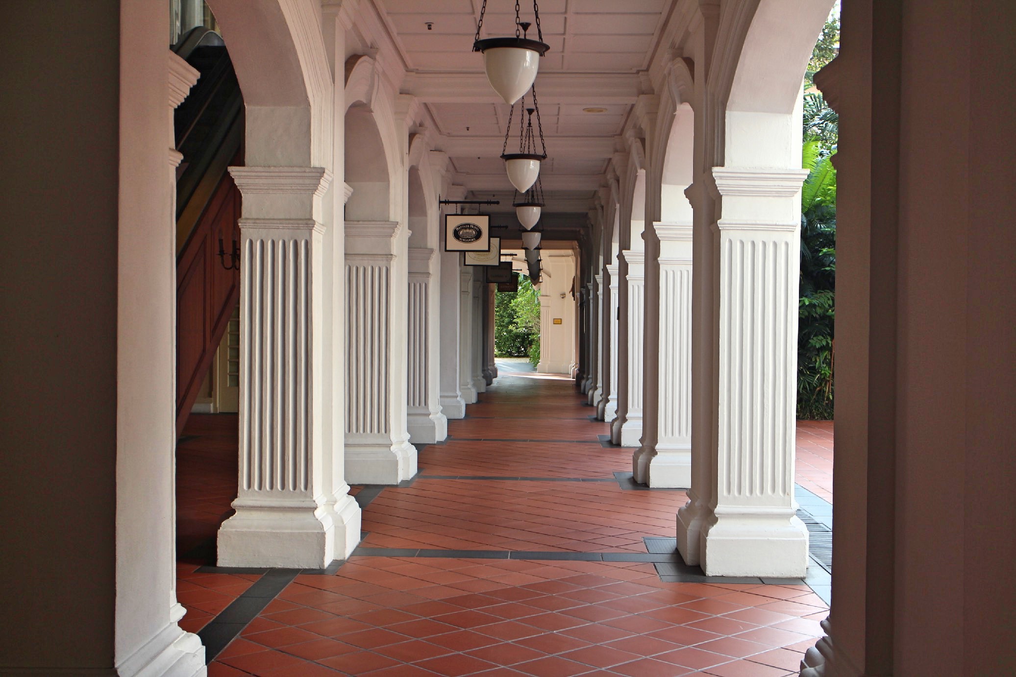 1Singapore-Raffles-hotel9.jpg