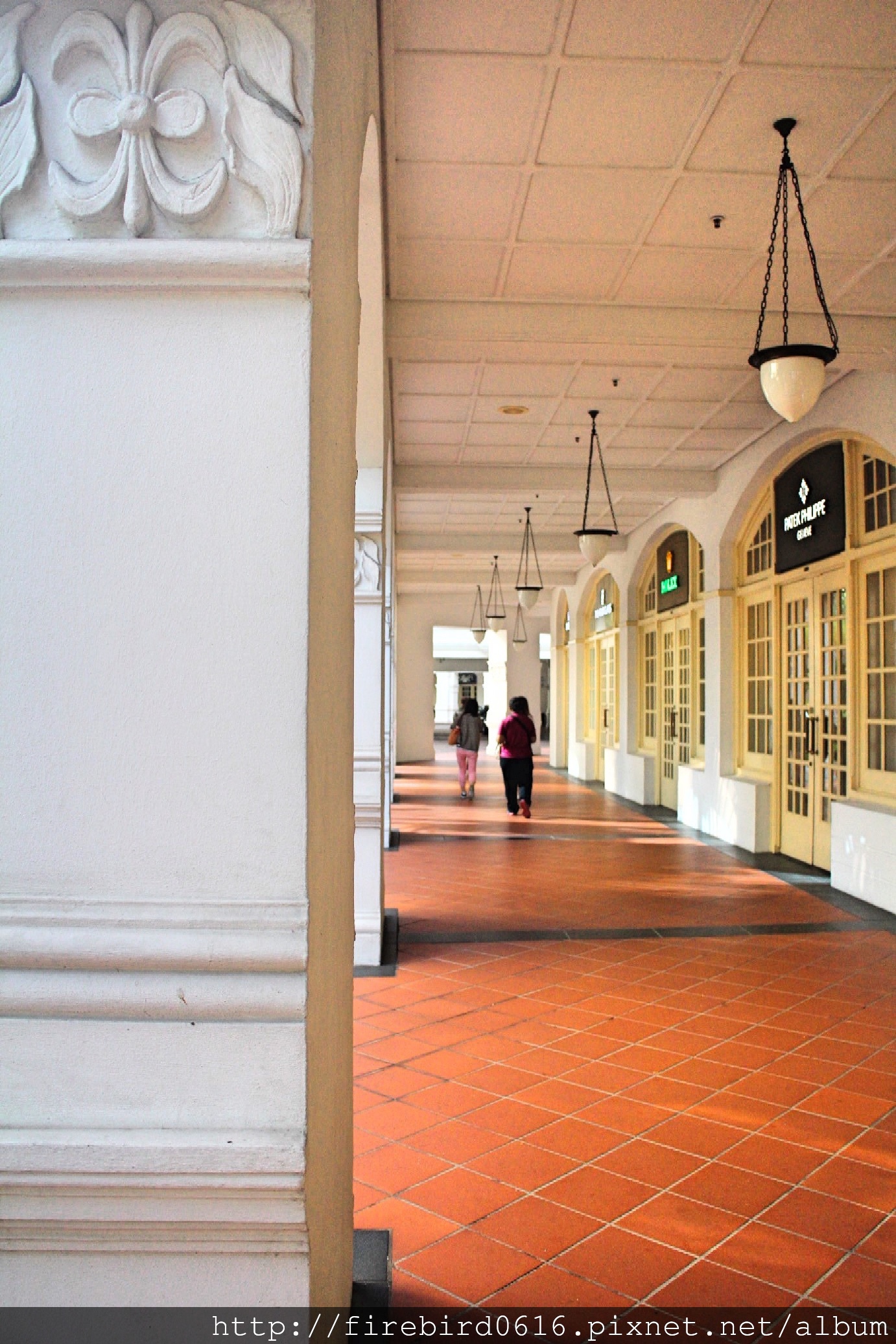 2-1Singapore-Raffles-hotel-shop3.jpg