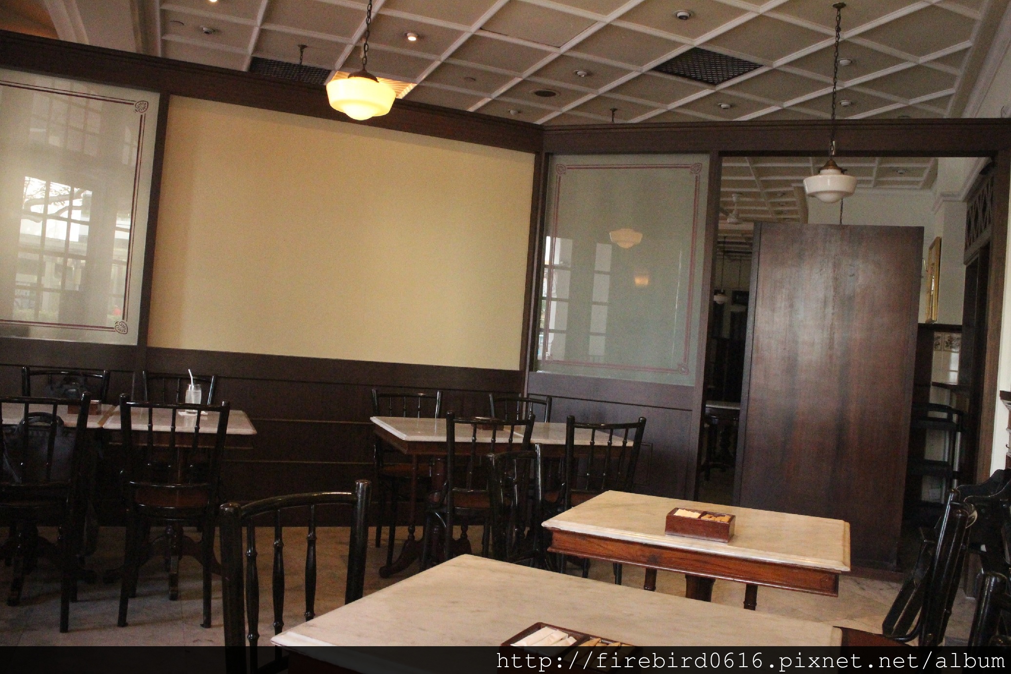 Singapore-Raffles-hotel-Ah Teng%5Cs Bakery 0.jpg