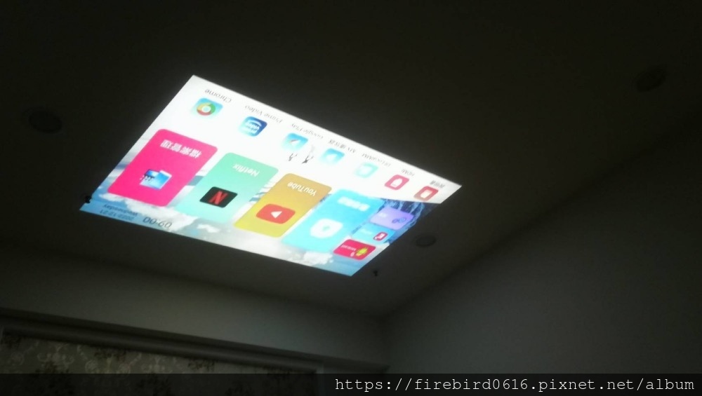 5-9UMST-Q1微型投影機-113.jpg