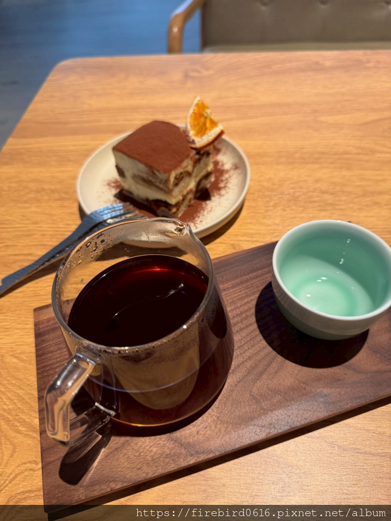 桃園中壢中央西路Mukkacafe-8.jpg